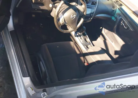 2013 Nissan Altima z USA, uszkodzony, nr VIN 1N4BL3AP4DN401711